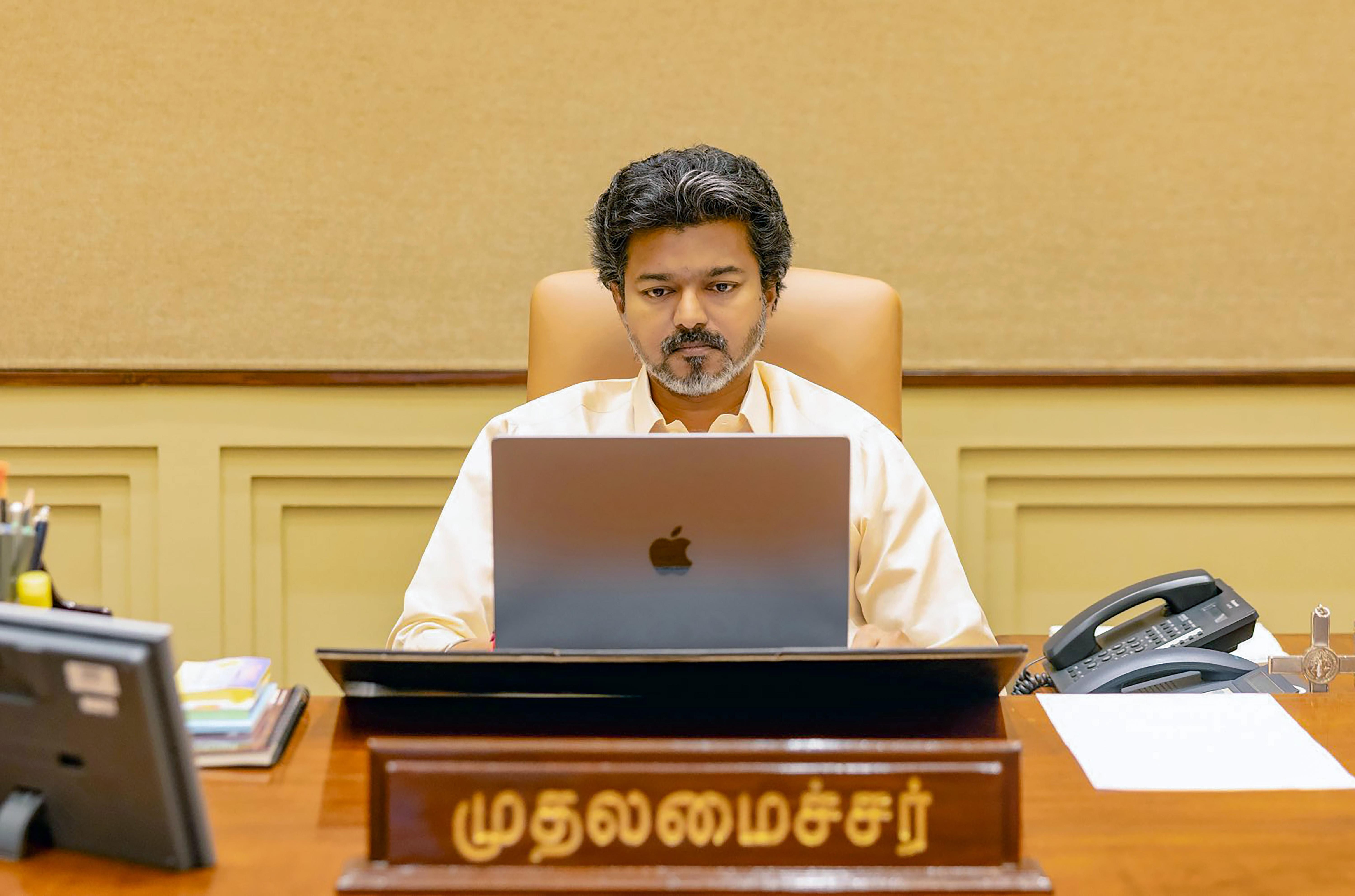 Chennai: CM Vijay registers online for population census