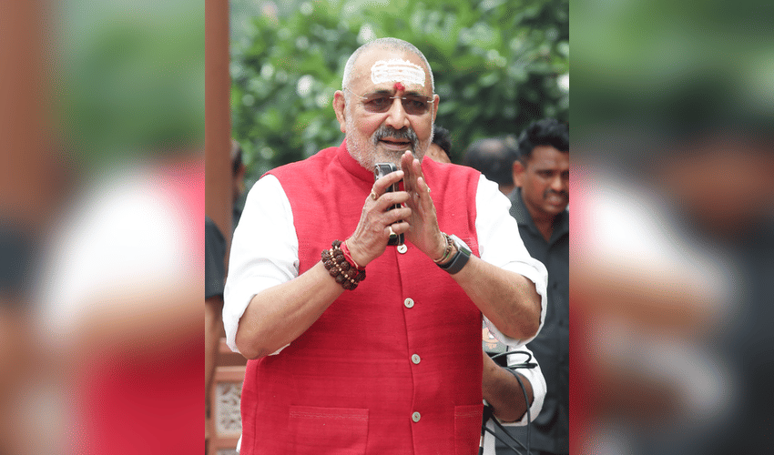 ‘Childish act’: Giriraj Singh slams Kharge, Rahul Gandhi for skipping Independence Day event