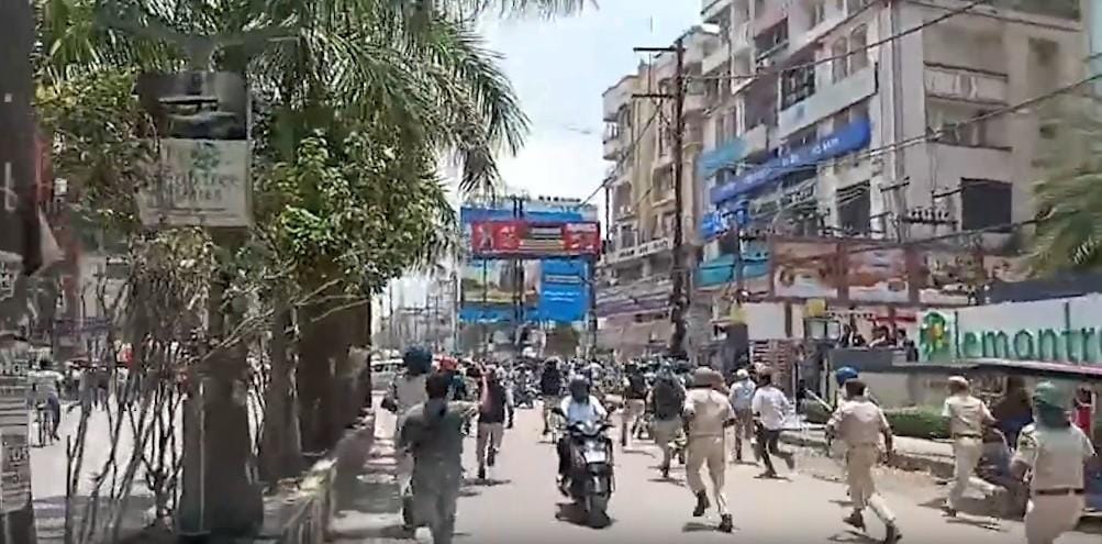 Clashes, stone-pelting during Bihar Bandh, several protesters detained