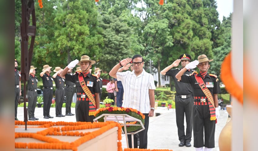 CM Sarma pays tribute to Assam Regiment heroes in Shillong (Photo: @himantabiswa/X)