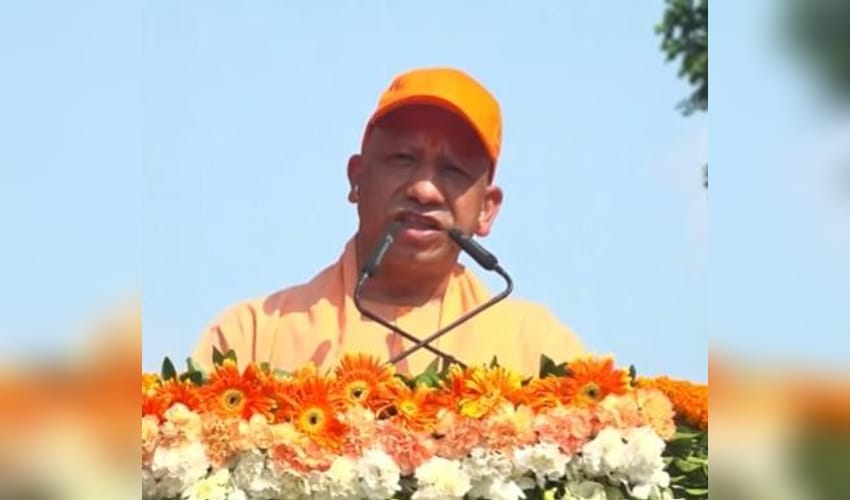 CM Yogi launches ‘Tiranga Yatra with Youth’ under Har Ghar Tiranga campaign in UP