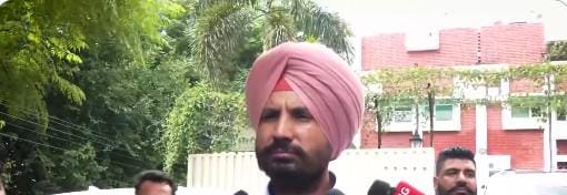 Congress cautions Punjab CM against taking action against over striking employees 