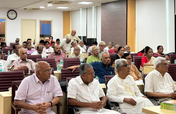 CPI(M) central panel faults Vijayan-centric campaign, leadership lapses in Kerala defeat