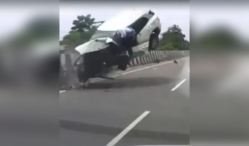Dashcam video shows Atiq Ahmed’s son’s car losing control before deadly crash