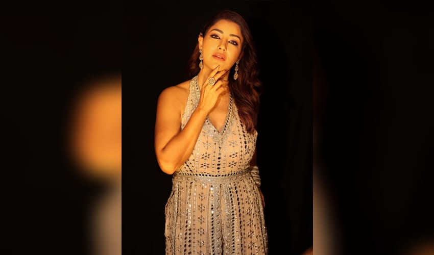 Debinna Bonnerjee suffers from 103° Viral fever, says 'Take care Mumbaikars'