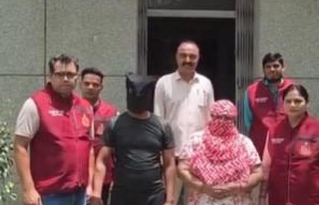 Delhi Crime Branch arrests two proclaimed offenders absconding since 2018 in murder, dowry death case