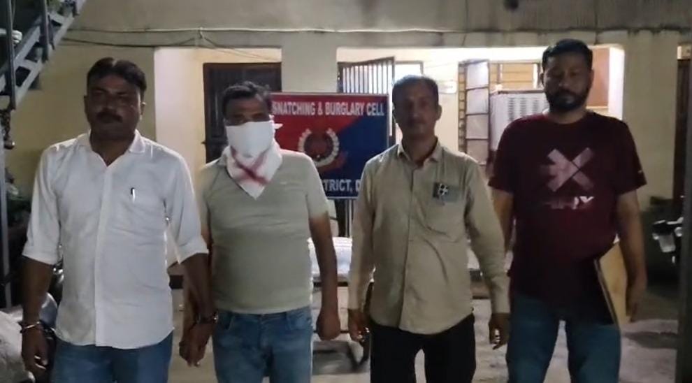 Delhi: Man arrested for attempting to murder wife, minor daughter in Shahdara; knife recovered