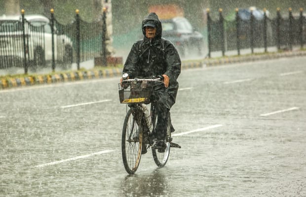 Delhi-NCR braces for another rainy day as IMD forecasts showers, thunderstorms, gusty winds