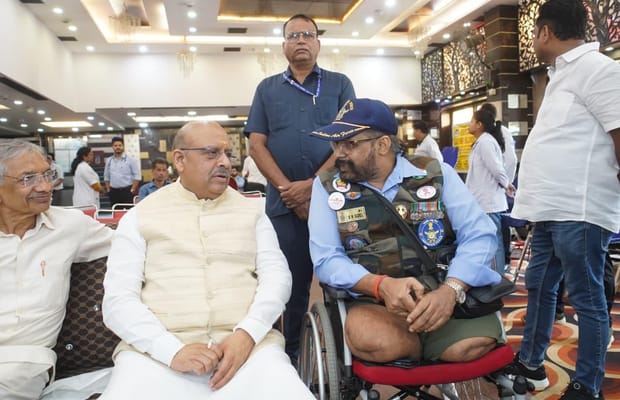 Delhi Speaker Vijender Gupta pays tribute to Kargil heroes at blood donation camp in Rohini