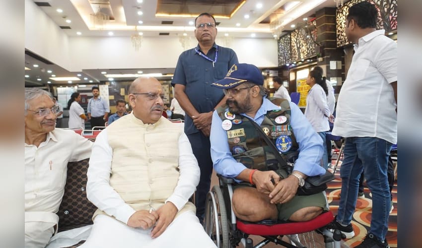 Delhi Speaker Vijender Gupta pays tribute to Kargil heroes at blood donation camp in Rohini