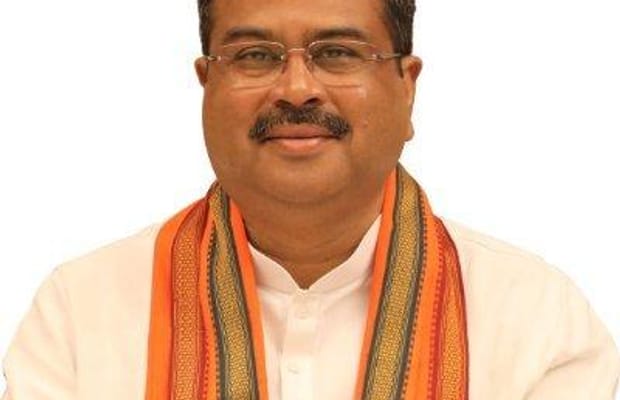 Dharmendra Pradhan resigns as Education Minister amid Jantar Mantar protests