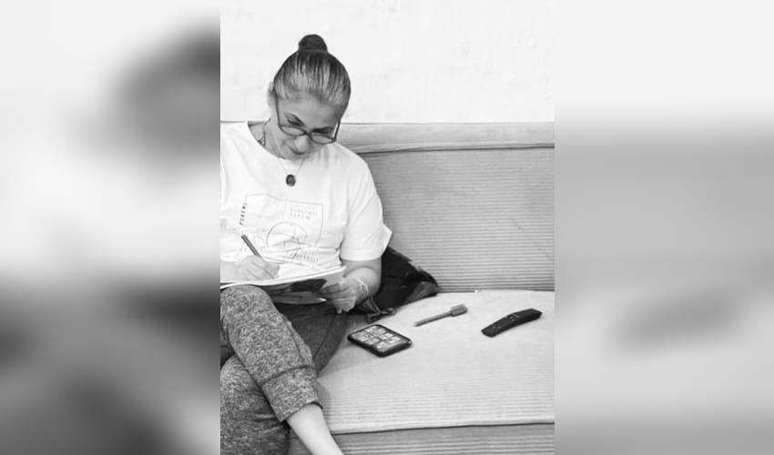Dimple Kapadia calls herself the ‘True Blood Kapoor’ in jest