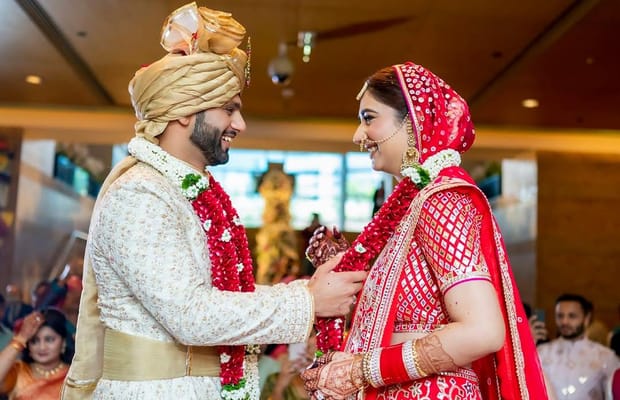 Disha Parmar celebrates 5 years of marriage with Rahul Vaidya, says she is ‘living her dream life’