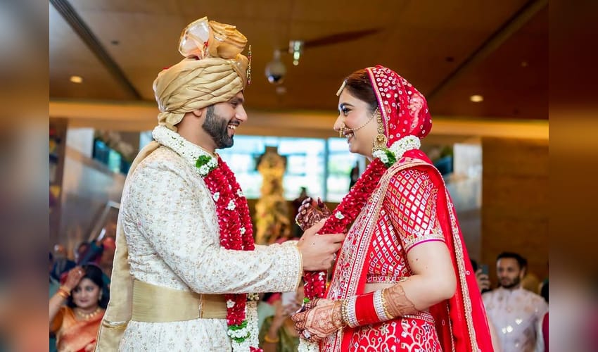 Disha Parmar celebrates 5 years of marriage with Rahul Vaidya, says she is ‘living her dream life’