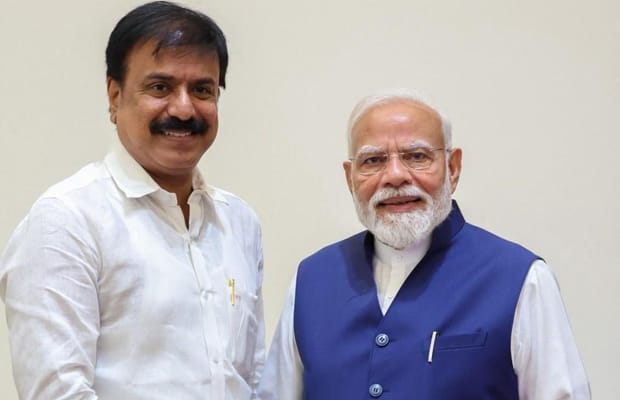 DMDK MP meets PM Modi, raises Mekedatu and Cauvery issues (Photo: IANS)