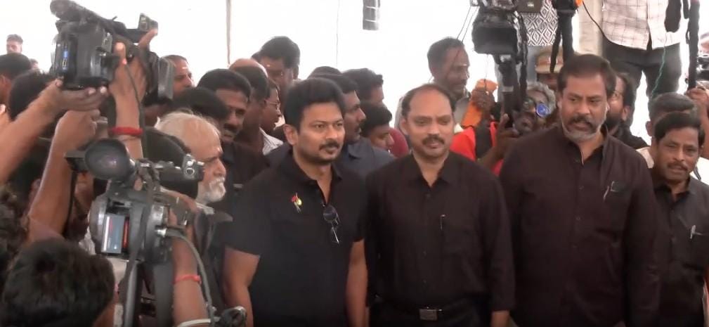 DMK MLAs' black shirt protest during TN agriculture budget presentation
