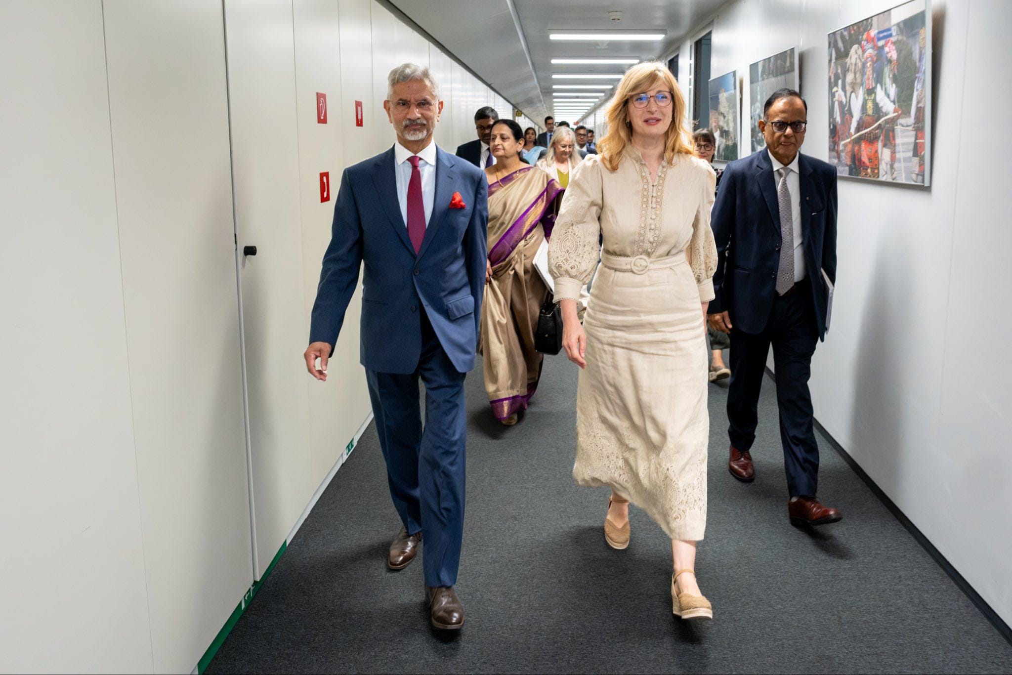 EAM Jaishankar, EU Commissioner Zaharieva discuss opportunities for research in clean and green energy technologies 