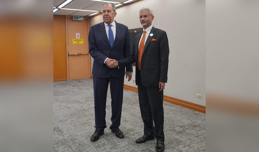 EAM Jaishankar meets Russian counterpart Lavrov, reiterates concerns about safety of Indian seafarers