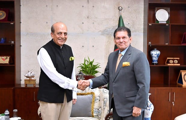 Envoy Dinesh Trivedi meets B’desh FM, state minister (Photo: @BDMOFA/X)