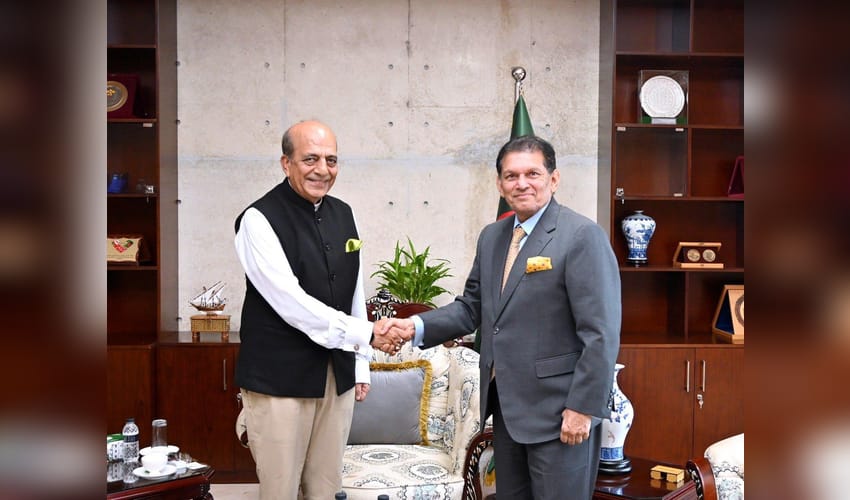 Envoy Dinesh Trivedi meets B’desh FM, state minister (Photo: @BDMOFA/X)