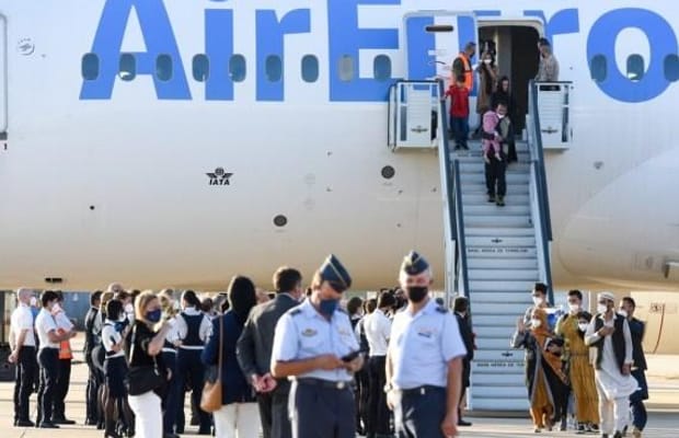EU foreign ministers,engagement,Taliban,military,airport,