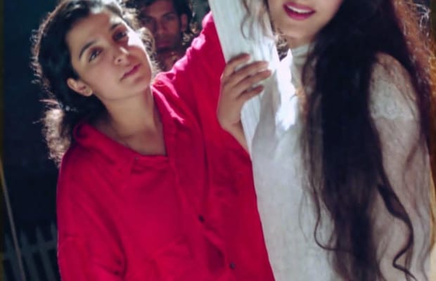 Farah Khan shares blast from the past of choreographing Manisha Koirala for ‘1942: A Love Story’