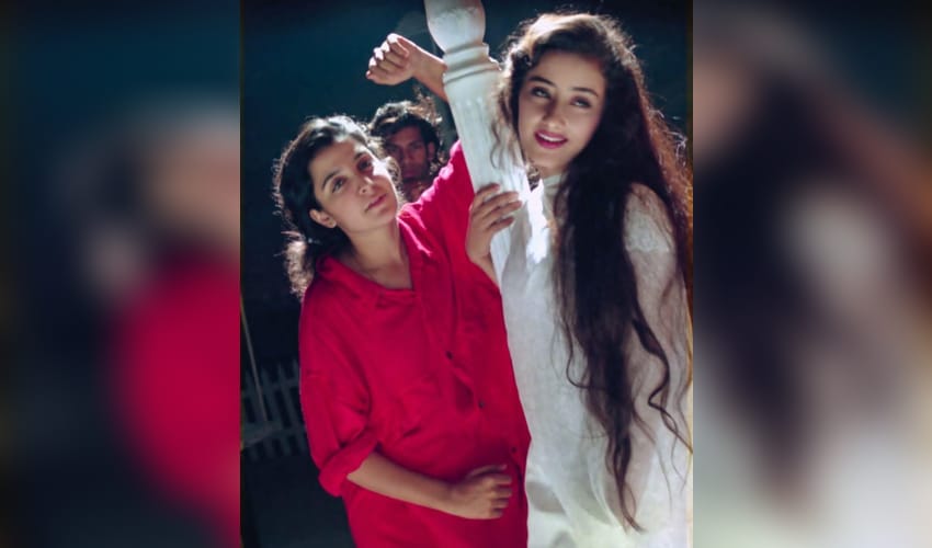 Farah Khan shares blast from the past of choreographing Manisha Koirala for ‘1942: A Love Story’