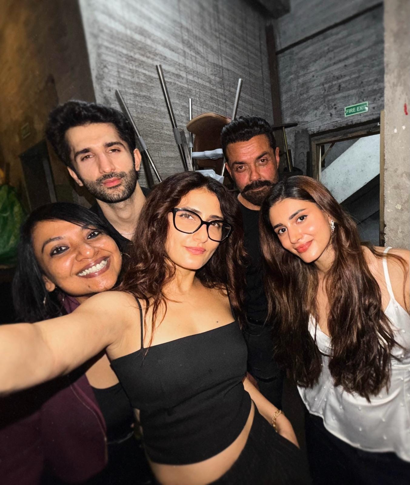 Fatima Sana Shaikh shares fun moments with 'Teen Kauwe' gangsters Bobby Deol and Sidhant Gupta