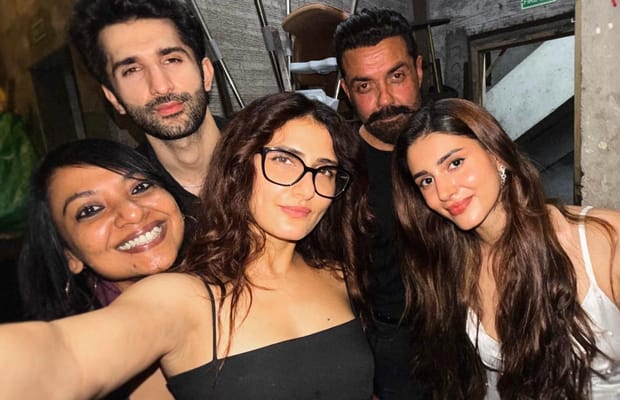Fatima Sana Shaikh shares fun moments with 'Teen Kauwe' gangsters Bobby Deol and Sidhant Gupta
