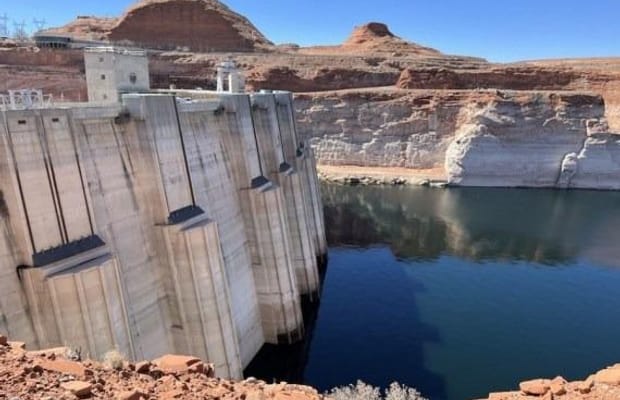 File photo of Glen Canyon Dam on Lake Powell in northern Arizona, the United States,Glen Canyon Dam,Lake Powell,