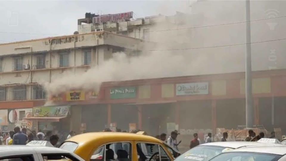 Fire in food stall at Kolkata’s Sealdah station; panic erupts on premises