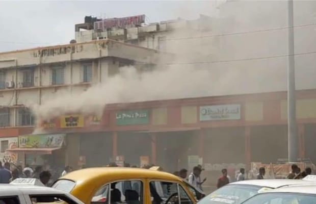 Fire in food stall at Kolkata’s Sealdah station; panic erupts on premises