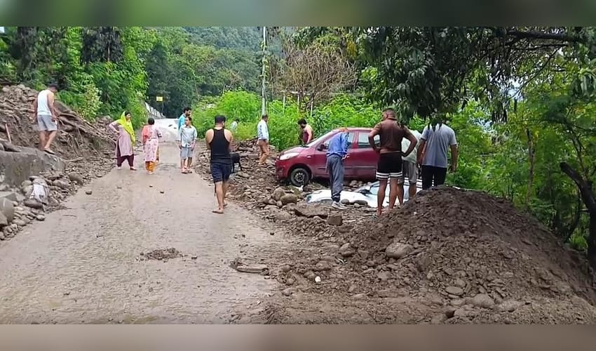Five of family killed as car rolls down into gorge in Himachal’s Chamba