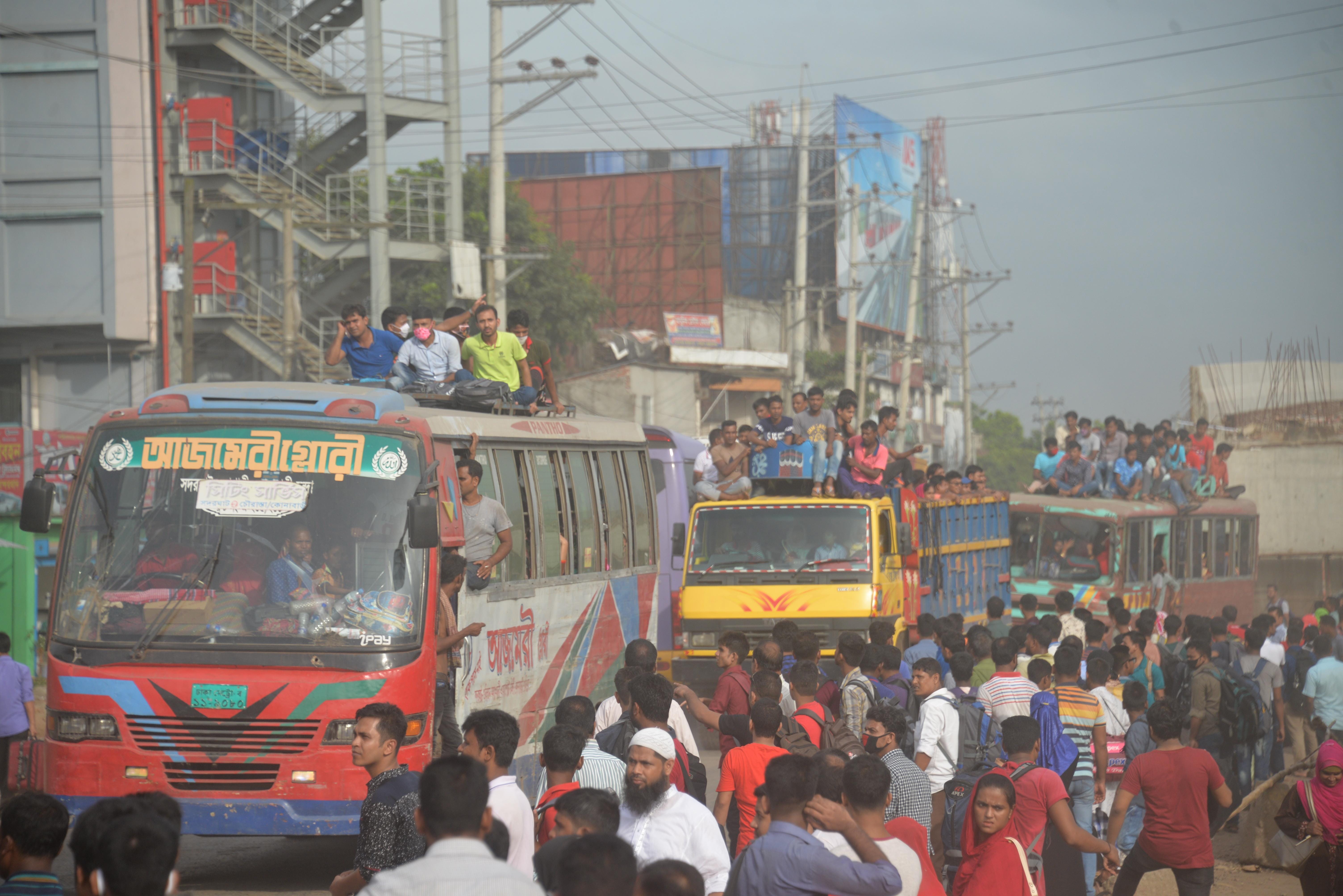 From kitchen to public transport: Bangladesh’s gas crisis disrupts public life in Dhaka (File Image)