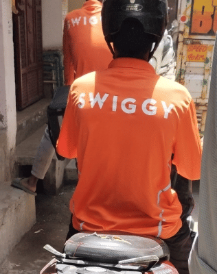 FSSAI slaps Swiggy Instamart with 9 notices following consumer complaints