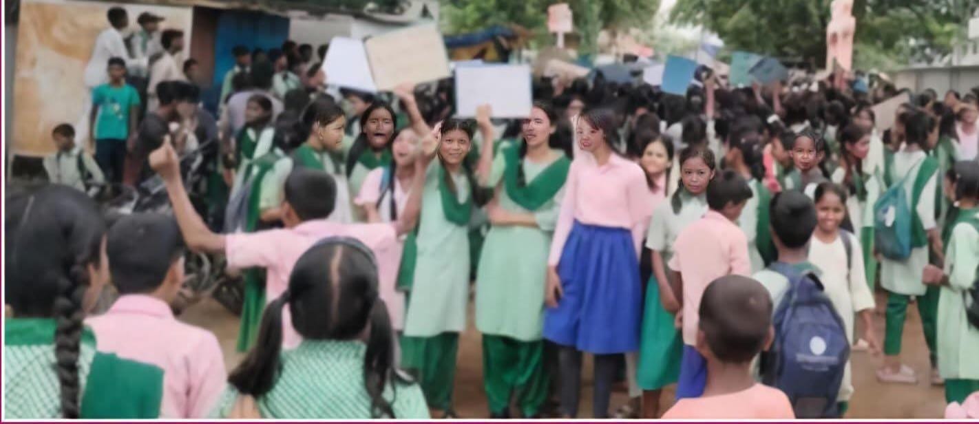 Gen Alpha movement: How seven-hour protest by Jharkhand schoolchildren led to revocation of headmaster's transfer (Ld)