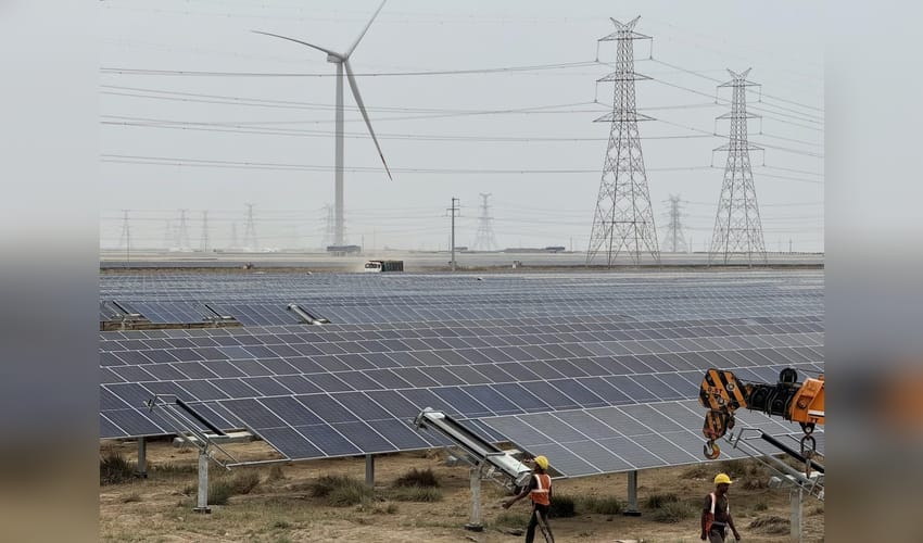 Govt extends ALMM relief for rooftop, open access solar projects