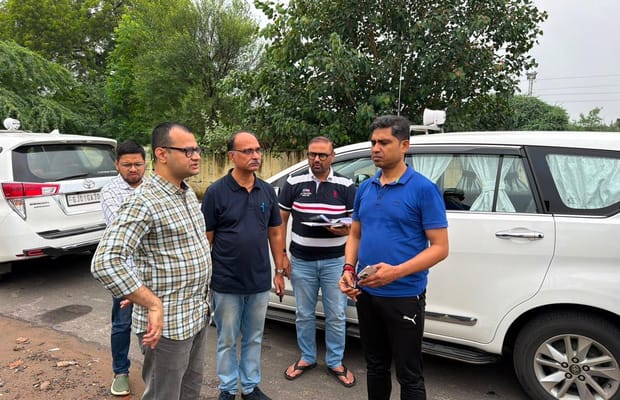 Gujarat: Ahmedabad deploys over 13,000 civic staff in view of heavy rain alert