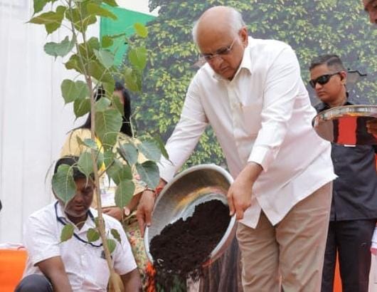 Gujarat: Amreli launches green drive, Oxygen Park ahead of I-Day (Photo: IANS)