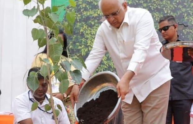 Gujarat: Amreli launches green drive, Oxygen Park ahead of I-Day (Photo: IANS)
