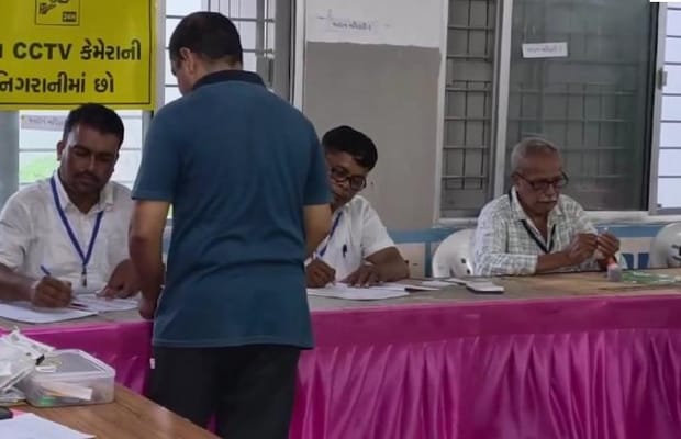 Gujarat bypoll: 6.06 pc turnout in first three hours of polling in Manjalpur