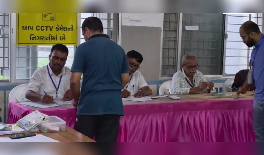Gujarat bypoll: 6.06 pc turnout in first three hours of polling in Manjalpur