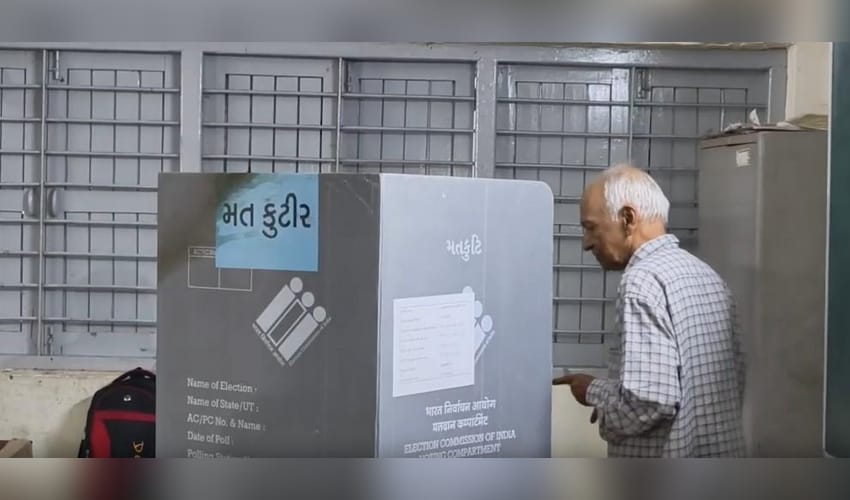 Gujarat bypoll: Manjalpur records 21.66 pc turnout by 2 pm; voters report smooth polling process
