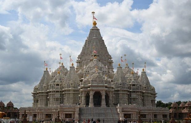 Gujarat CM Bhupendra Patel visits BAPS Akshardham Temple in New Jersey