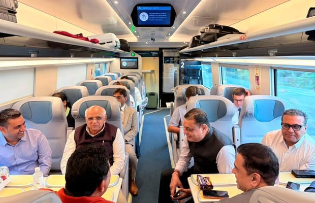 Gujarat CM heads to New York after Washington investment outreach (Photo: IANS)