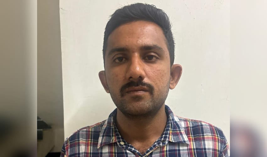 Gujarat cop caught in ACB trap over bribe demand (Photo: IANS)