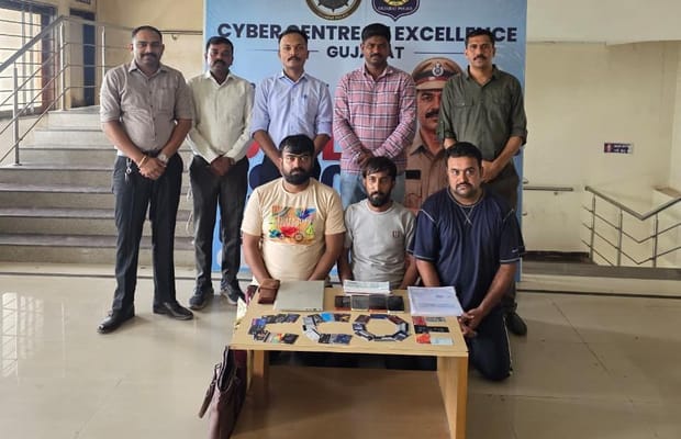Gujarat: Cyber fraud network linked to Rs 2.86 crore scams busted, 3 held (Photo: IANS)