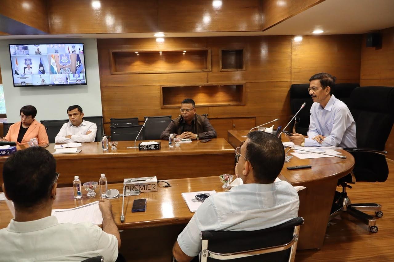 Gujarat DGP directs police to cut ‘112’ emergency response time (Photo: IANS)