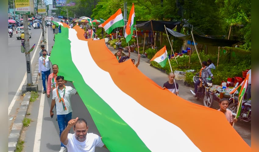 Gujarat: Large turnout marks Rajkot’s Tiranga Yatra ahead of I-Day (Photo: IANS)