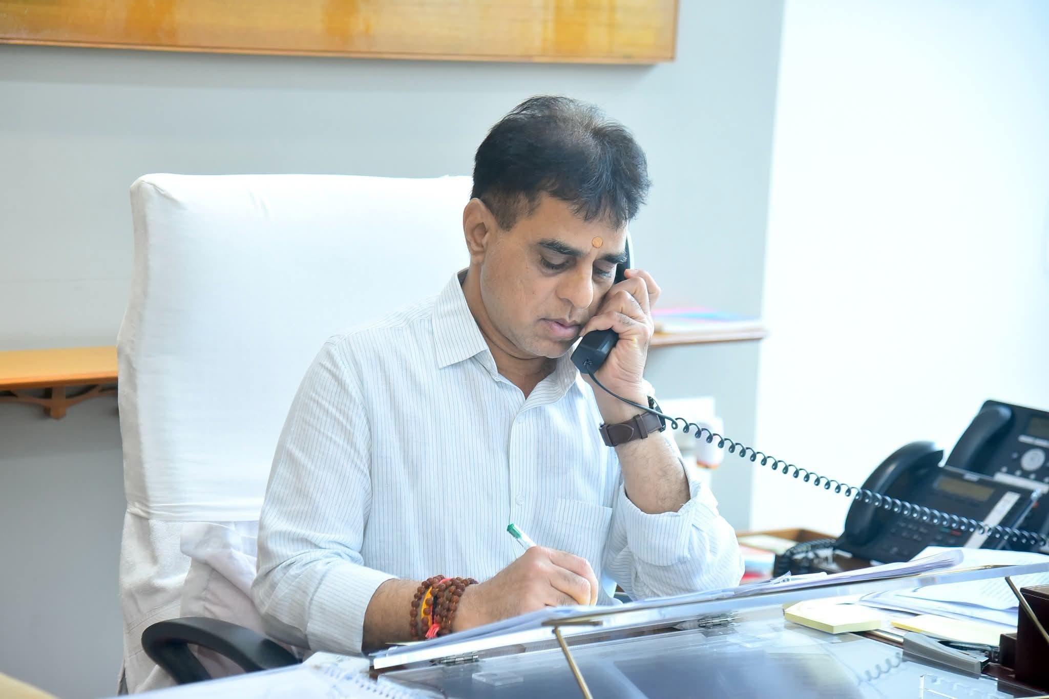 Gujarat minister orders transfer of senior doctor after woman resident doctor 'slapped, abused'